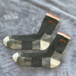 Darn Tough socks L merino wool